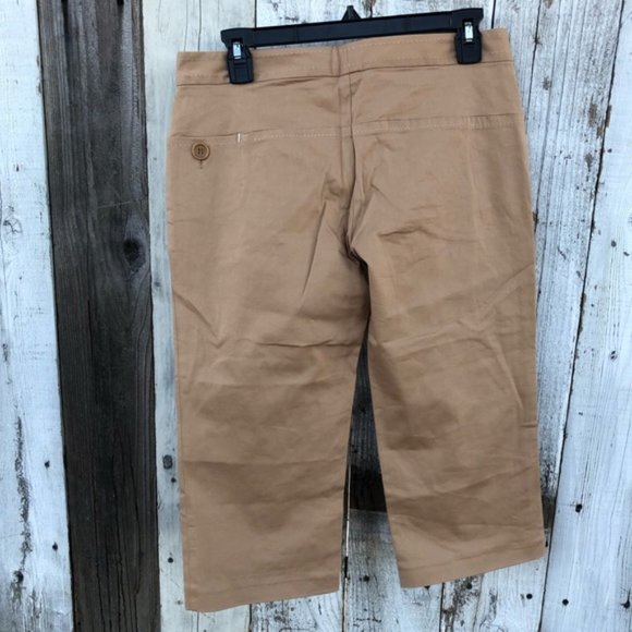 NEW Max Studio Capri Shorts - Picture 5 of 8